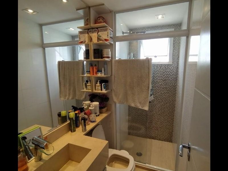 Apartamento à venda Guaiaúna com 53m² e 2 quartos por R$ 350.000 - 2123038451-suite-banheiro.jpg