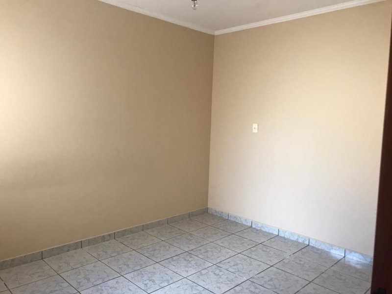 Casa à venda Parque Santa Cândida com 216m² e 2 quartos por R$ 270.000 - 1556968418-whatsapp-image-2021-07-27-at-12.jpeg