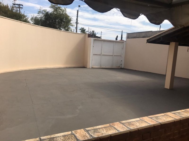 Casa à venda Parque Santa Cândida com 216m² e 2 quartos por R$ 270.000 - 538539565-whatsapp-image-2021-07-27-at-12.jpeg