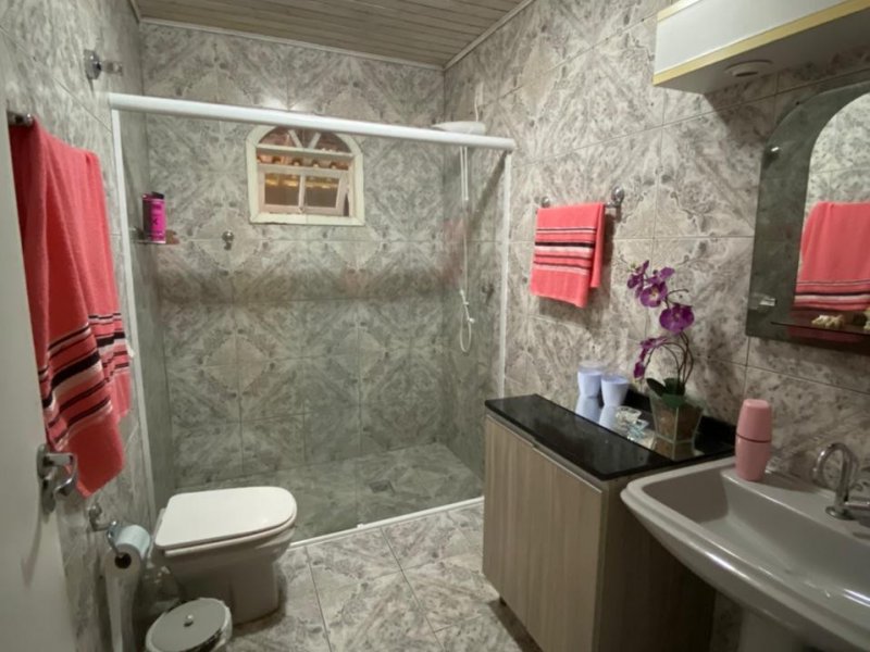 Casa de condomínio à venda Abranches com 120m² e 4 quartos por R$ 450.000 - 1669722768-aeb5cd31-627c-493c-9798-ac92662376c9.jpeg