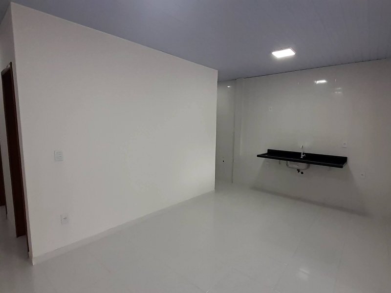 Casa à venda Parque 10 de Novembro com 225m² e 2 quartos por R$ 270.000 - 2094822535-20210616-090457.jpg