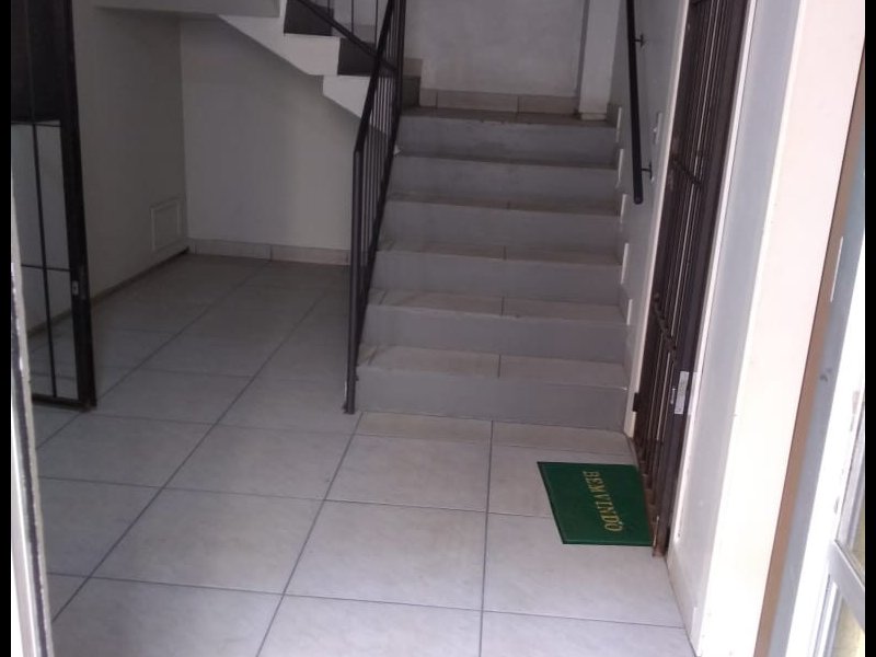 Apartamento à venda Alto Petrópolis com 38m² e 2 quartos por R$ 115.000 - 1068037333-whatsapp-image-2020-05-06-at-10.jpeg