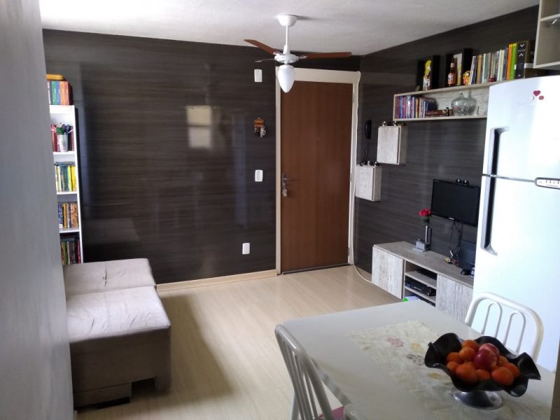 Apartamento à venda Alto Petrópolis com 38m² e 2 quartos por R$ 115.000 - 680630661-whatsapp-image-2020-05-06-at-10.jpeg