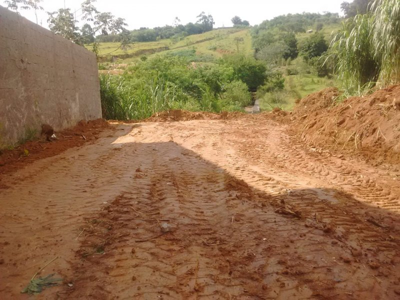 Terreno à venda Jardim dos Bandeirantes com 143m² e 1 quarto por R$ 98.500 - 1033119188-fee5fe17-1b30-44e0-bab0-54350aa58687.jpg