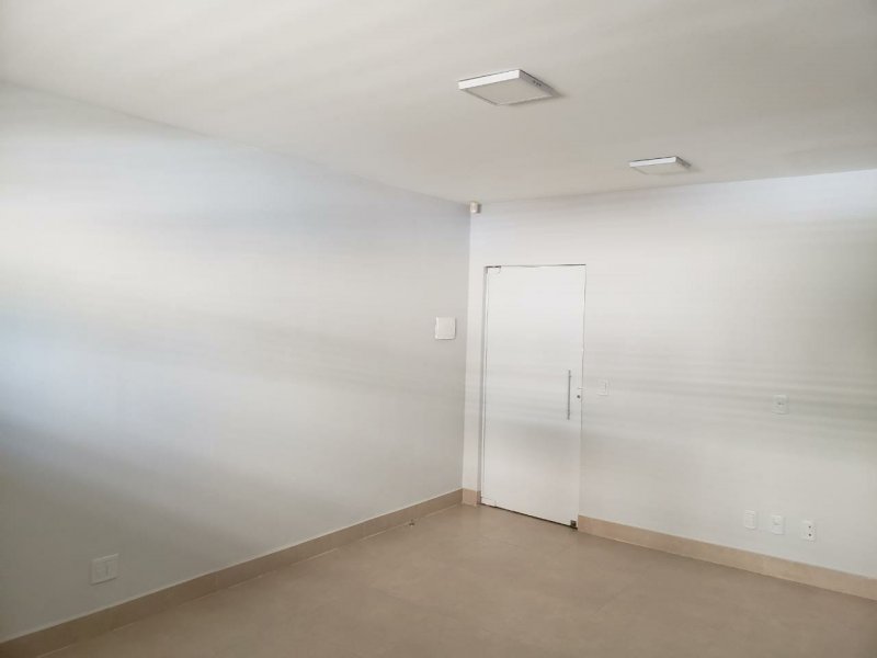 Comercial para alugar St. Bueno com 19m² e 1 quarto por R$ 1.600 - 1922616610-whatsapp-image-2021-07-28-at-1.jpeg