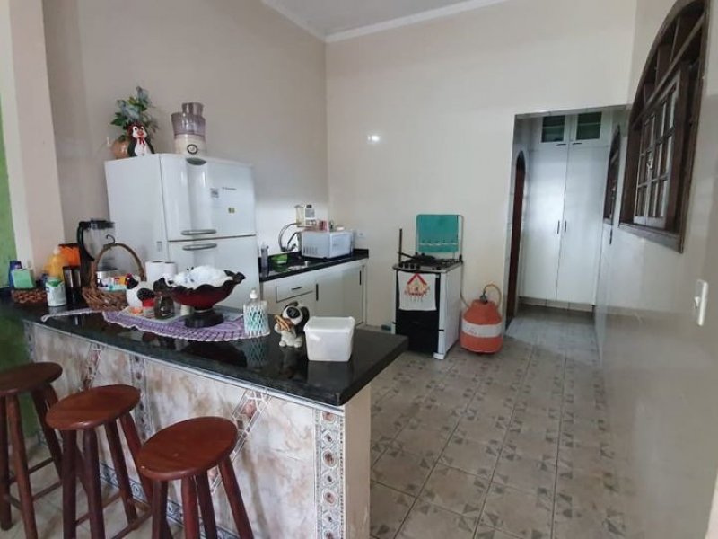 Casa à venda Balneario Praia do Perequê com 300m² e 2 quartos por R$ 270.000 - 650713042-214372998-1918899151611682-5399743404544334475-n-1.jpg