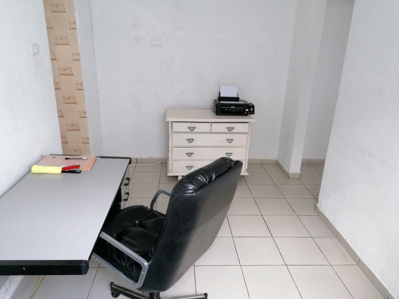 Casa à venda Cidade Jardim com 145m² e 3 quartos por R$ 580.000 - 2080273543-sala-fundos.jpg