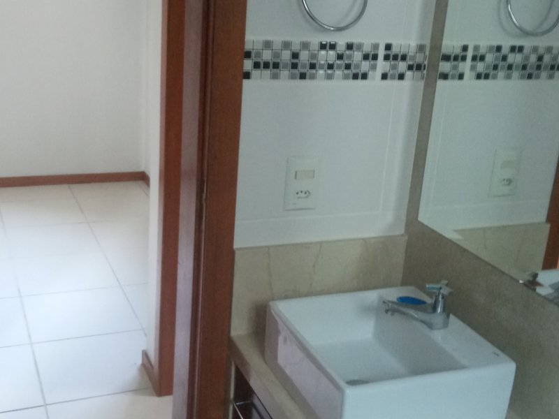 Apartamento à venda João Pessoa com 48m² e 2 quartos por R$ 130.000 - 1697821519-collagemaker-20210726-154647445.jpg