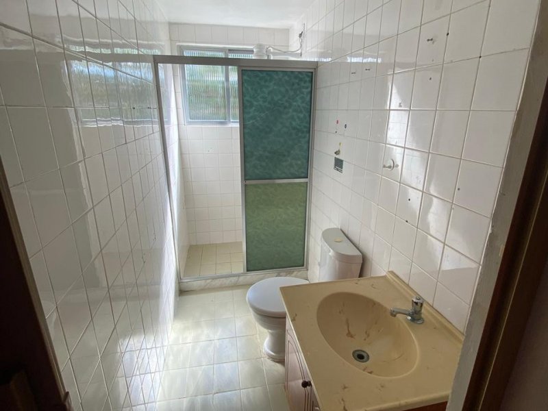 Apartamento à venda Bangu com 62m² e 2 quartos por R$ 160.000 - 262635666-img-20210614-wa0021.jpg