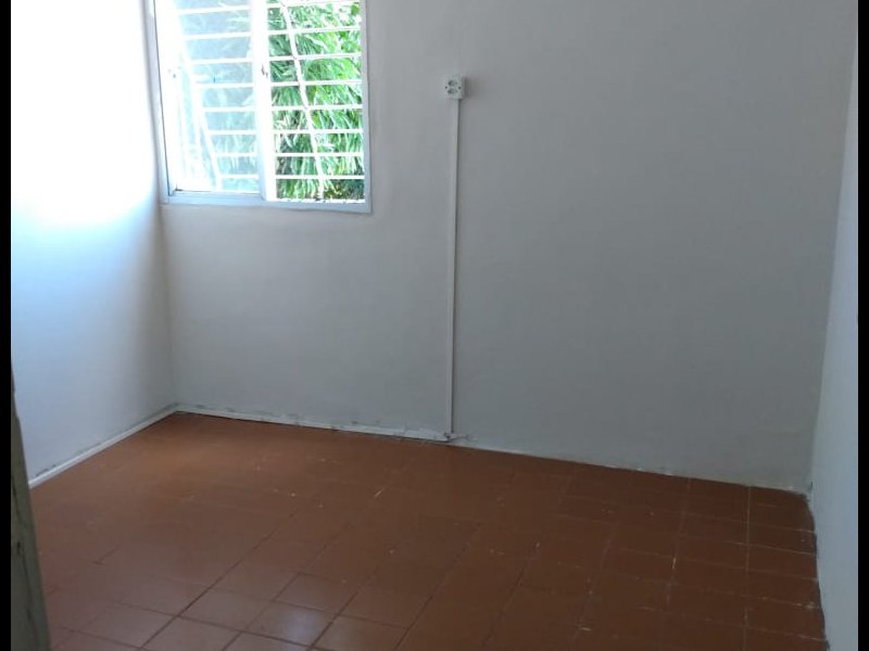 Apartamento à venda Jardim São Paulo com 70m² e 3 quartos por R$ 180.000 - 984605877-quarto31.jpg