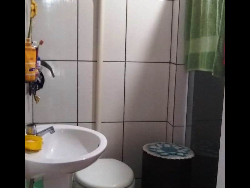 Casa à venda Portal da Foz com 53m² e 2 quartos por R$ 88.000 - 674247946-banheiro-2.jpeg