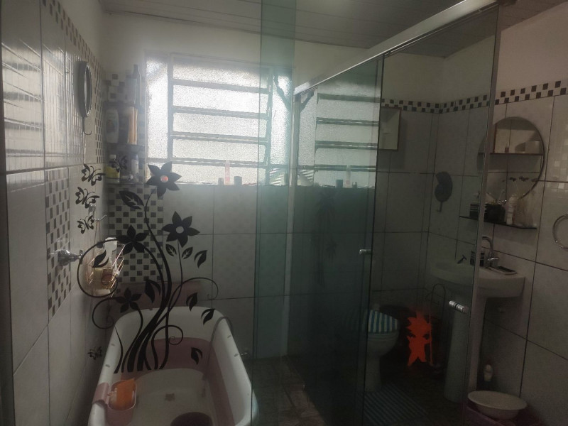 Casa à venda Parque 10 de Novembro com 60m² e 3 quartos por R$ 200.000 - 005de944-ede6-40ca-abc8-14580af562c6.jpg
