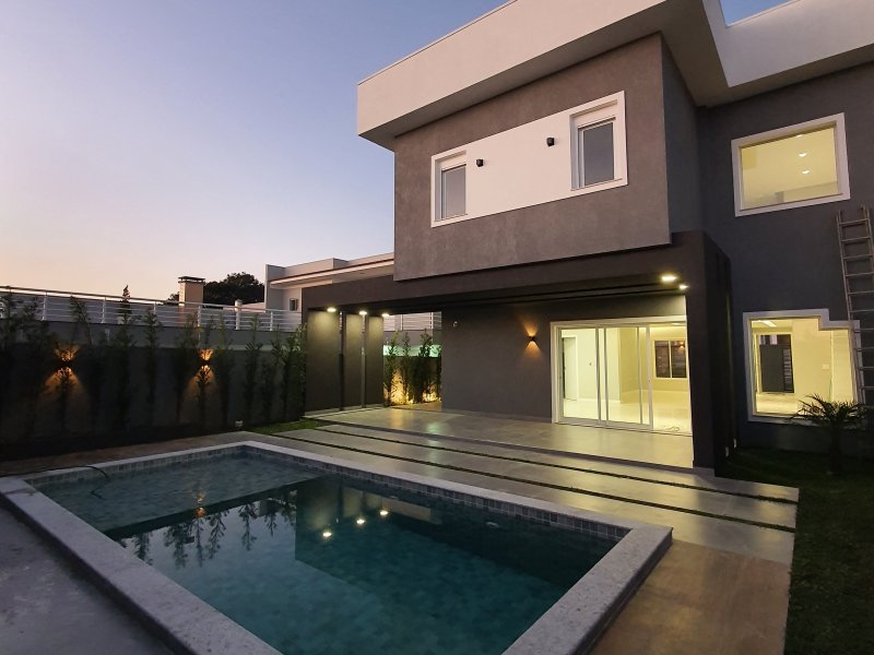 imóvel com 370m² - Jardim Carvalho - Ponta Grossa