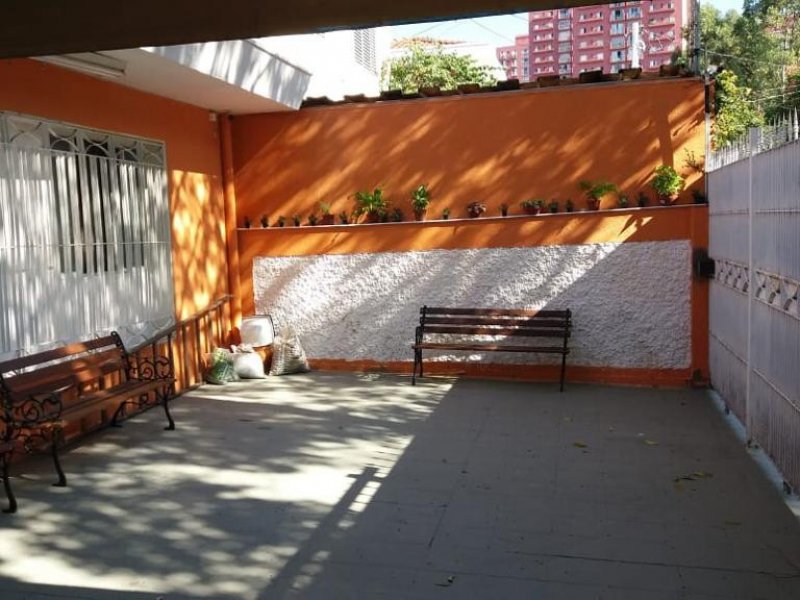 Comercial à venda Jardim das Laranjeiras com 318m² e 1 quarto por R$ 1.700.000 - 412507909-inbound6857528918820418298.jpg