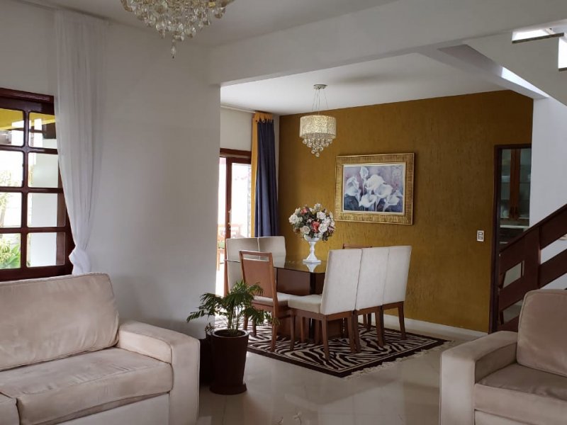 Casa à venda Centro com 260m² e 3 quartos por R$ 680.000 - 1538489286-img-20201221-wa0017.jpg