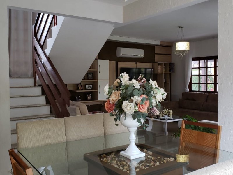 Casa à venda Centro com 260m² e 3 quartos por R$ 680.000 - 1652485796-img-20201221-wa0028.jpg