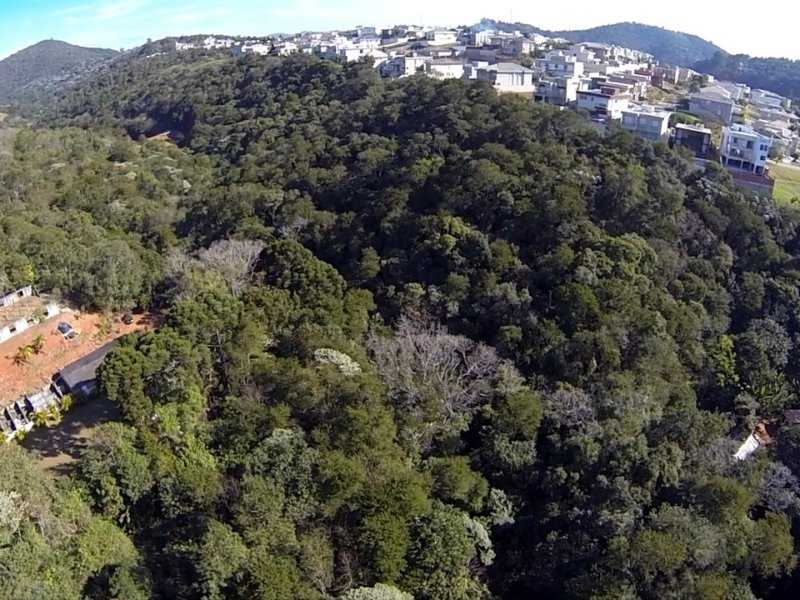 imóvel com 10000m² - Chácara Jaguari (Fazendinha) - Santana de Parnaiba