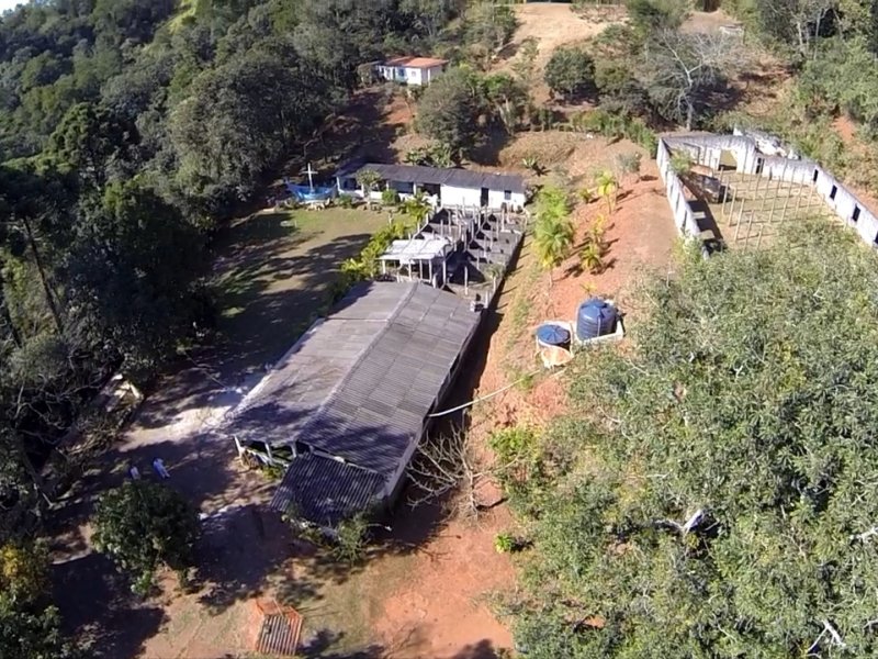 imóvel com 10000m² - Chácara Jaguari (Fazendinha) - Santana de Parnaiba