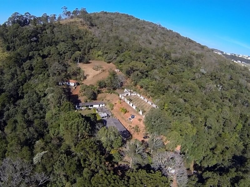 imóvel com 10000m² - Chácara Jaguari (Fazendinha) - Santana de Parnaiba