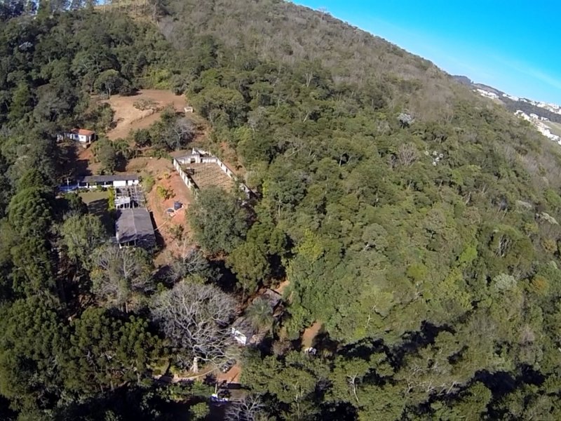imóvel com 10000m² - Chácara Jaguari (Fazendinha) - Santana de Parnaiba