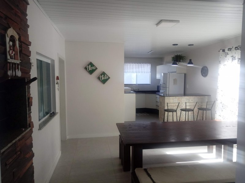 Casa à venda Schramm com 135m² e 4 quartos por R$ 420.000 - 118056652-inbound2188043136152638076.jpg