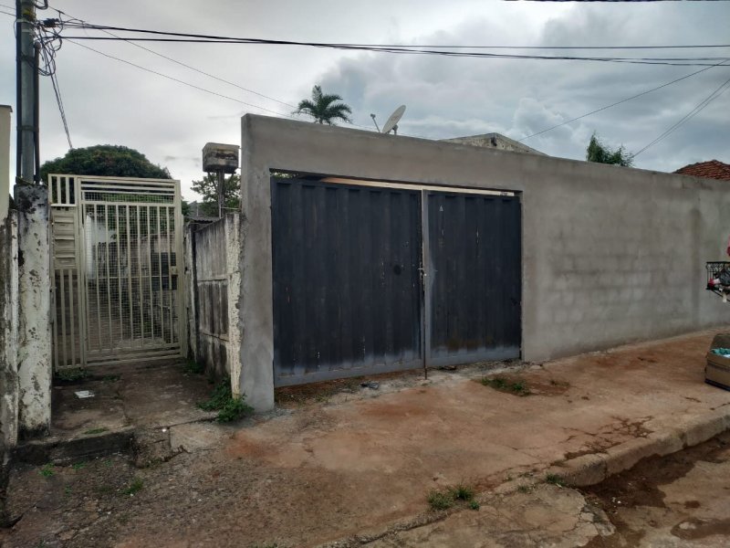 imóvel com 500m² - Marta Helena - Uberlândia