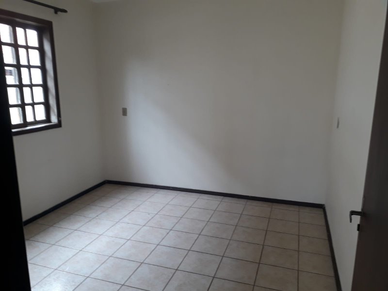 Casa à venda Espinheiros com 285m² e 4 quartos por R$ 1.600.000 - 189180118-img-20210730-wa0076.jpg