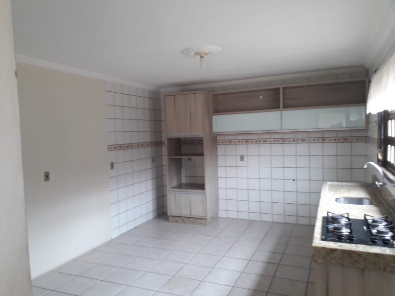 Casa à venda Espinheiros com 285m² e 4 quartos por R$ 1.600.000 - 580721361-img-20210730-wa0069.jpg