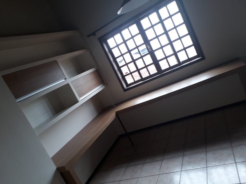 Casa à venda Espinheiros com 285m² e 4 quartos por R$ 1.600.000 - 830792888-img-20210730-wa0077.jpg