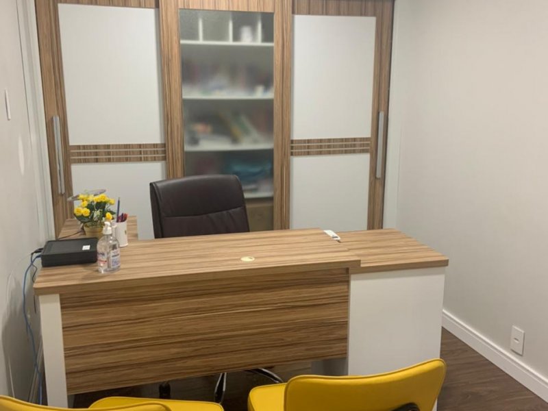Apartamento à venda Centro com 38m² e 2 quartos por R$ 240.000 - 2068971160-3162144d-1d46-42cb-a870-ed176471ce22.jpeg