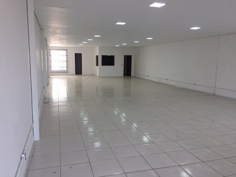 imóvel com 195m² - St. Central - Formosa