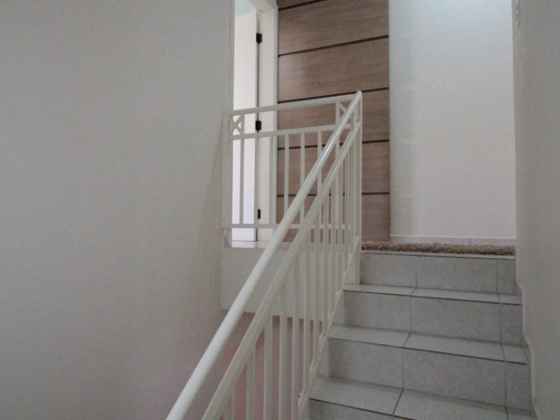 imóvel com 262m² - Medeiros - Jundiaí