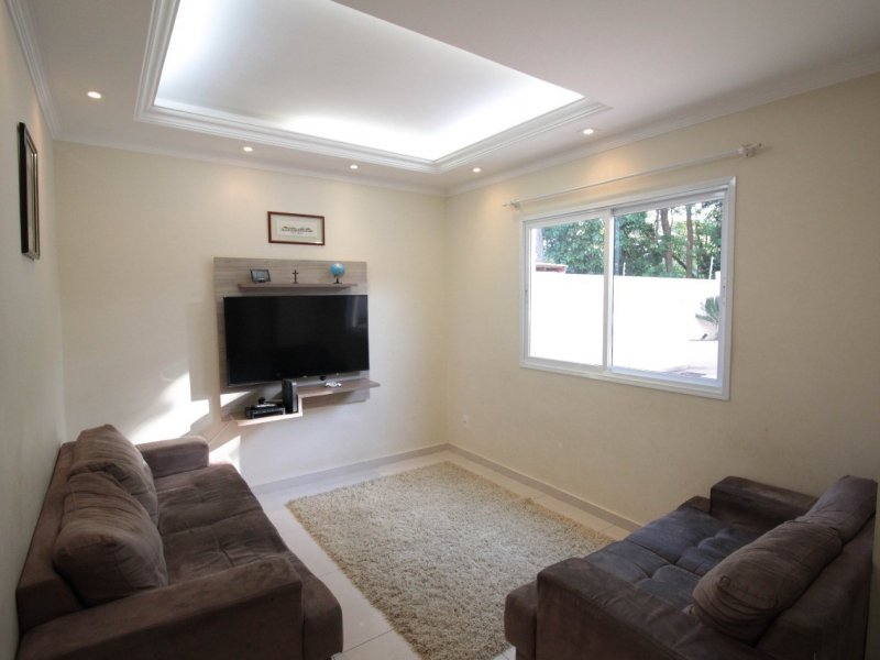 imóvel com 262m² - Medeiros - Jundiaí