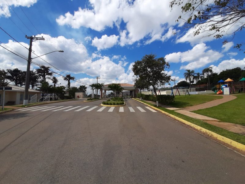 imóvel com 262m² - Medeiros - Jundiaí