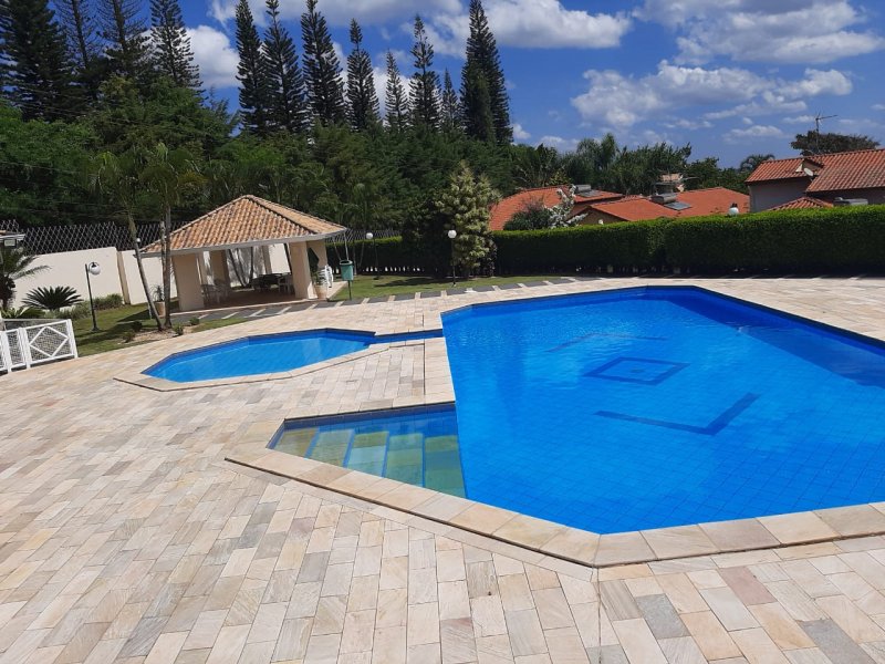 imóvel com 262m² - Medeiros - Jundiaí