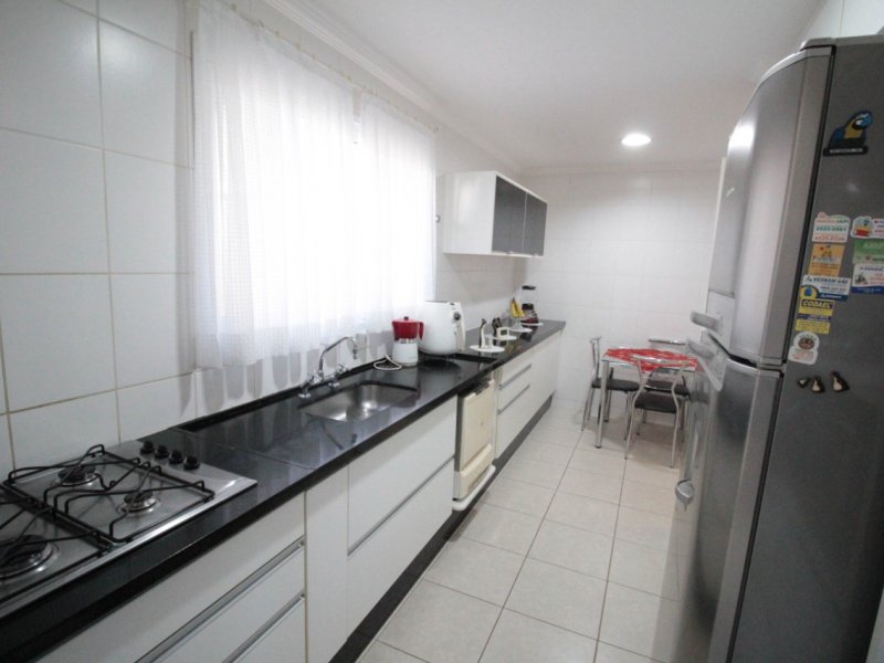 imóvel com 262m² - Medeiros - Jundiaí