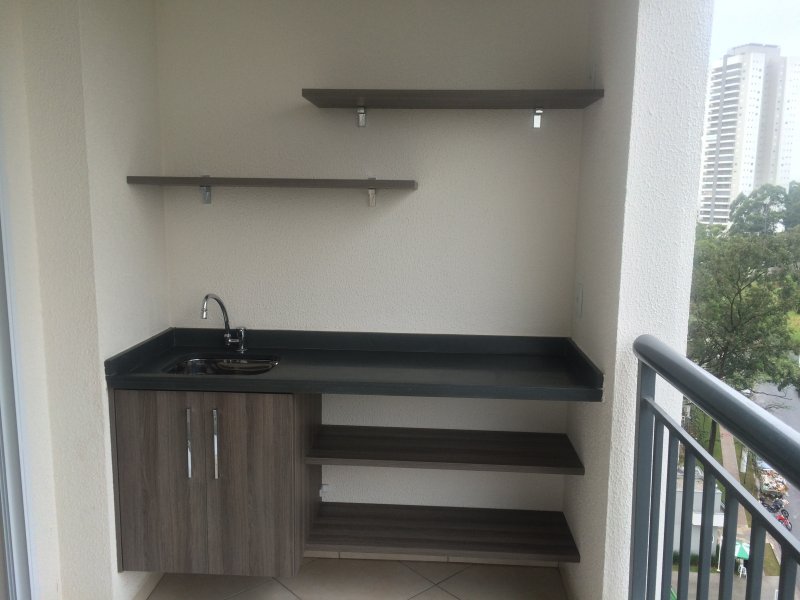 Apartamento à venda Vila Andrade com 69m² e 2 quartos por R$ 555.000 - 990249734-varanda.JPG