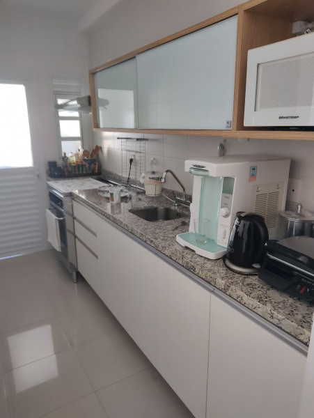 Apartamento à venda Itacorubi com 80m² e 2 quartos por R$ 700.000 - 1968501960-23f02442-9fd8-4b46-a3c4-df8193db1261.jpg