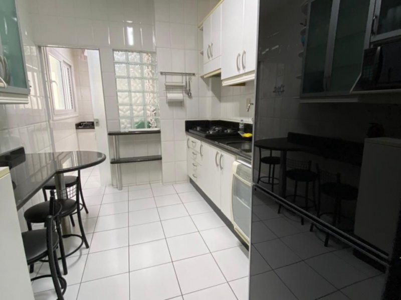 imóvel com 136m² - Centro - Balneário Camboriú