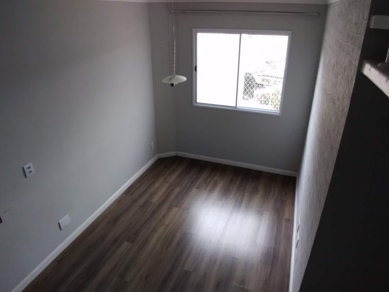 imóvel com 100m² - Chácara Roselandia - Cotia