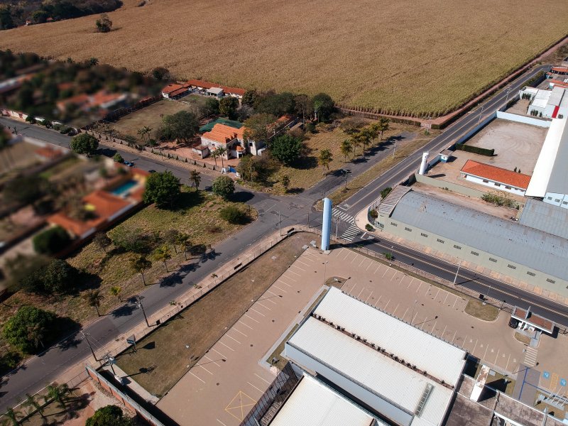Chácara à venda Centro com 8600m² e 4 quartos por R$ 3.200.000 - 1181000737-3.jpg