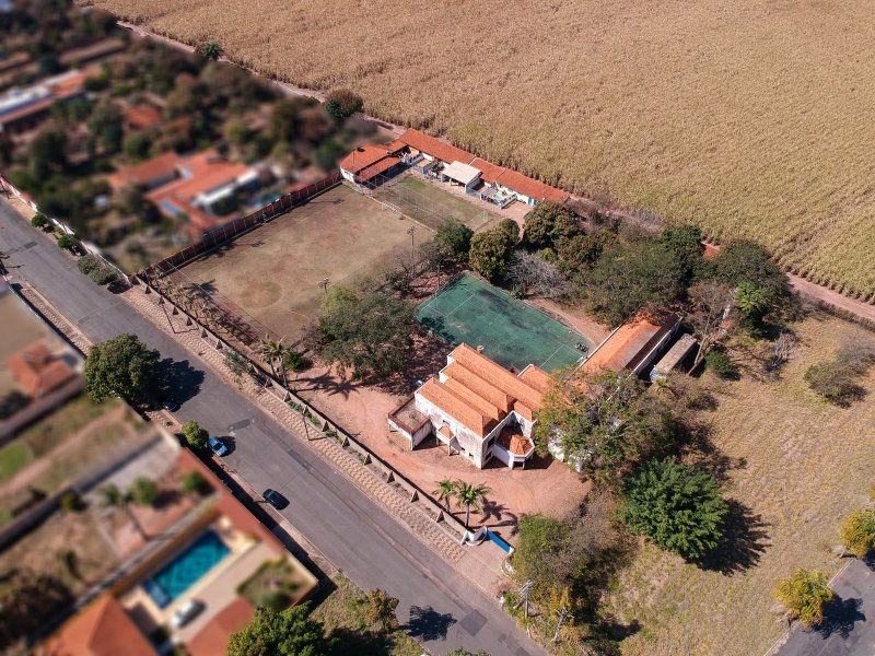 Chácara à venda Centro com 8600m² e 4 quartos por R$ 3.200.000 - 1990072561-2.jpg