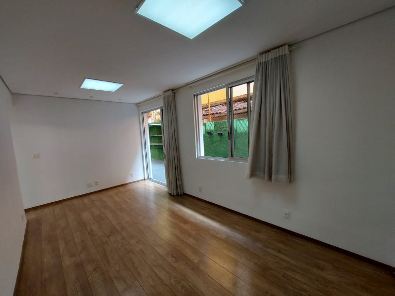 imóvel com 180m² - Vila Paris - Belo Horizonte