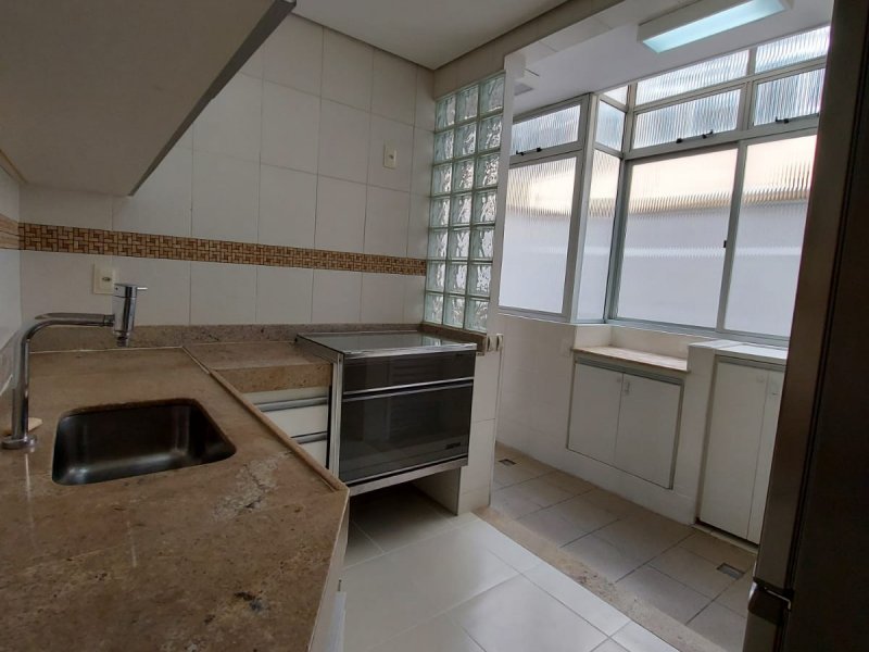 imóvel com 180m² - Vila Paris - Belo Horizonte