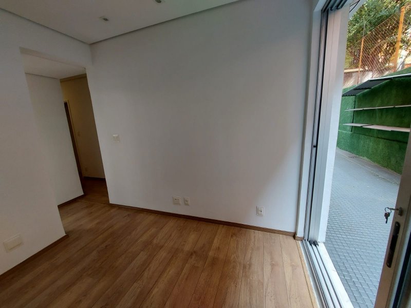 imóvel com 180m² - Vila Paris - Belo Horizonte