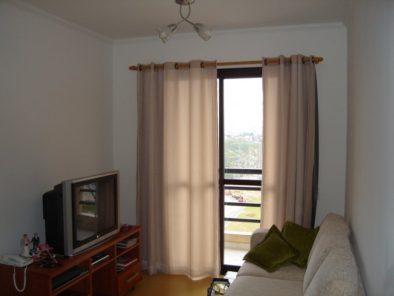 Apartamento à venda Vila Menck com 62m² e 2 quartos por R$ 260.000 - 558664611-sala-001.jpg