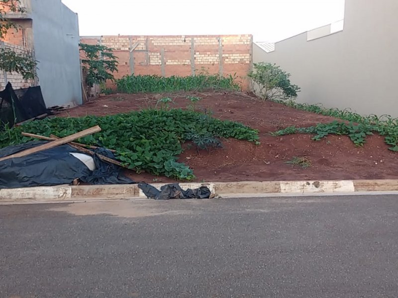 imóvel com 200m² - Centro - Itabera