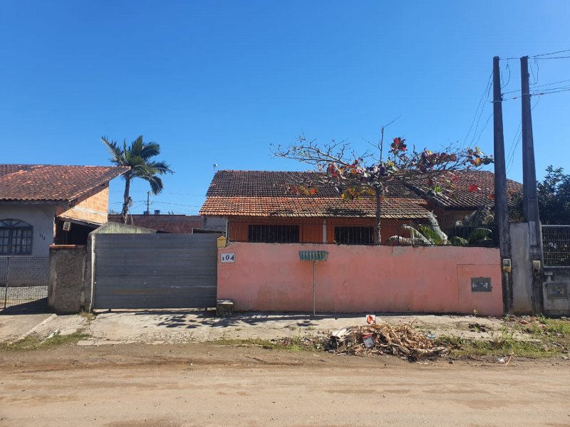 imóvel com 50m² - Paranaguamirim - Joinville