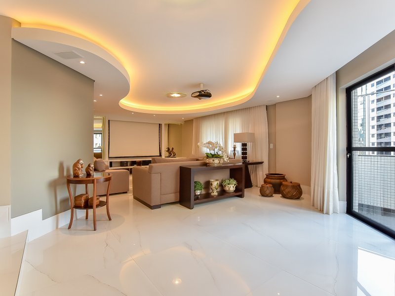 imóvel com 318m² - Batel - Curitiba