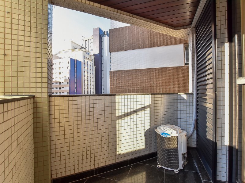 imóvel com 318m² - Batel - Curitiba